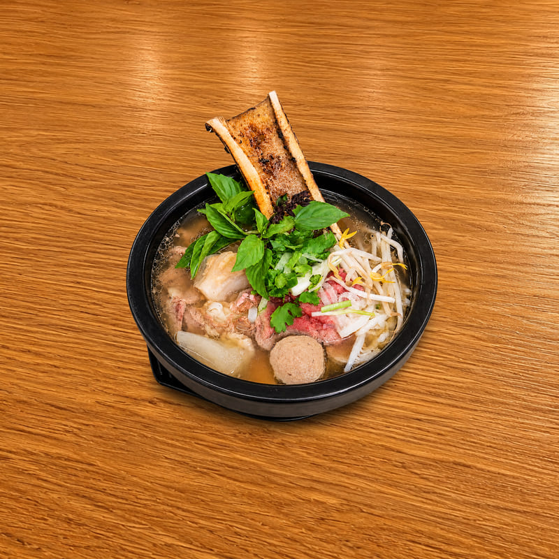 PHỞ ĐẶC BIỆT SƯỜN BÒ - Short rib pho